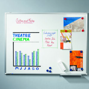 Legamaster PREMIUM PLUS Whiteboard. 60 x 90 cm