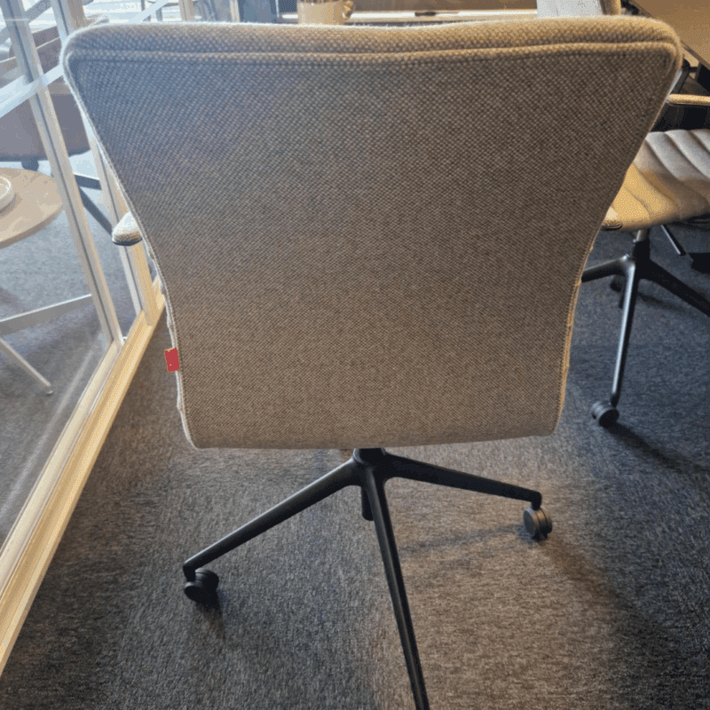 Tekla konferansestol med hjulkryss - Bilde 3